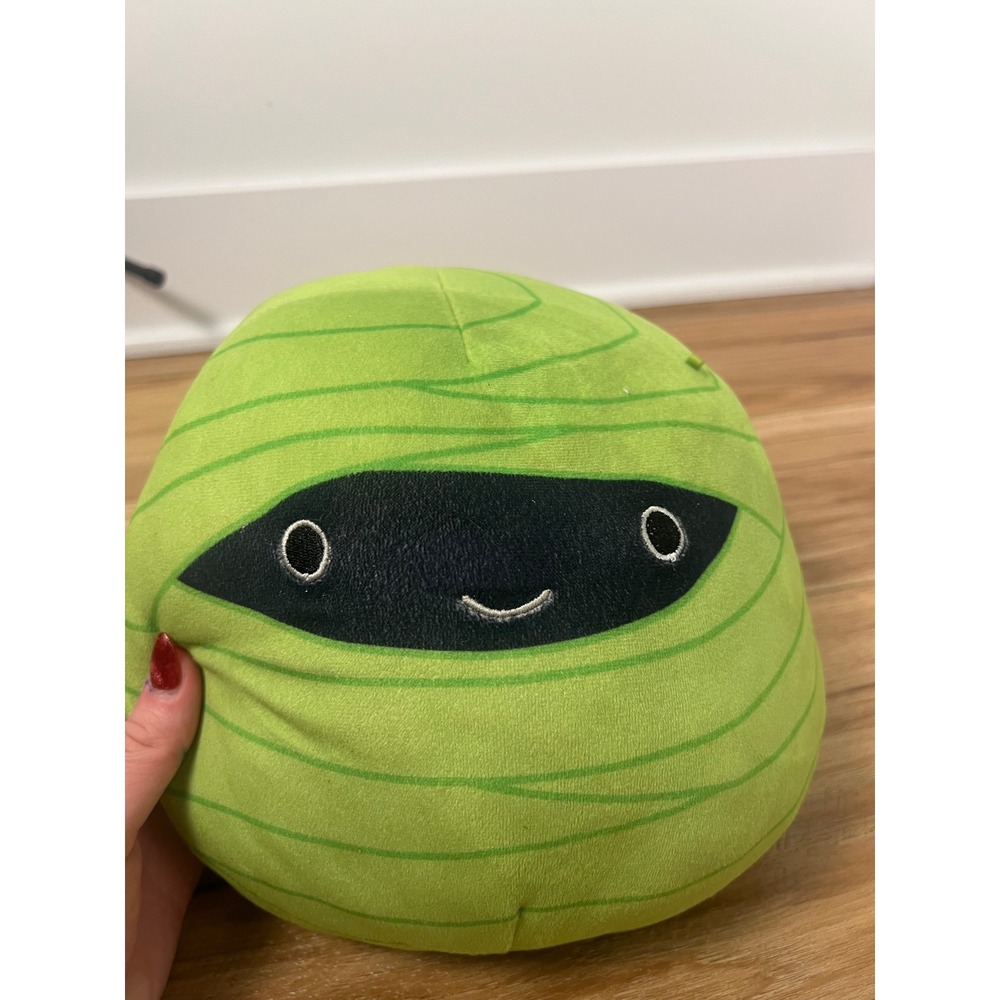 Squishmallows Mac the Mummy Plush Unisex 8 Inch Green Halloween Kellytoy